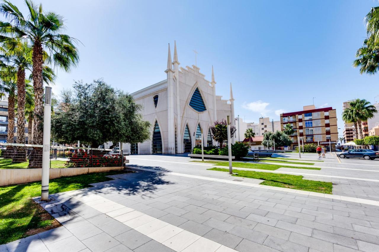 Apartamento Caballero De Rodas Torrevieja Buitenkant foto