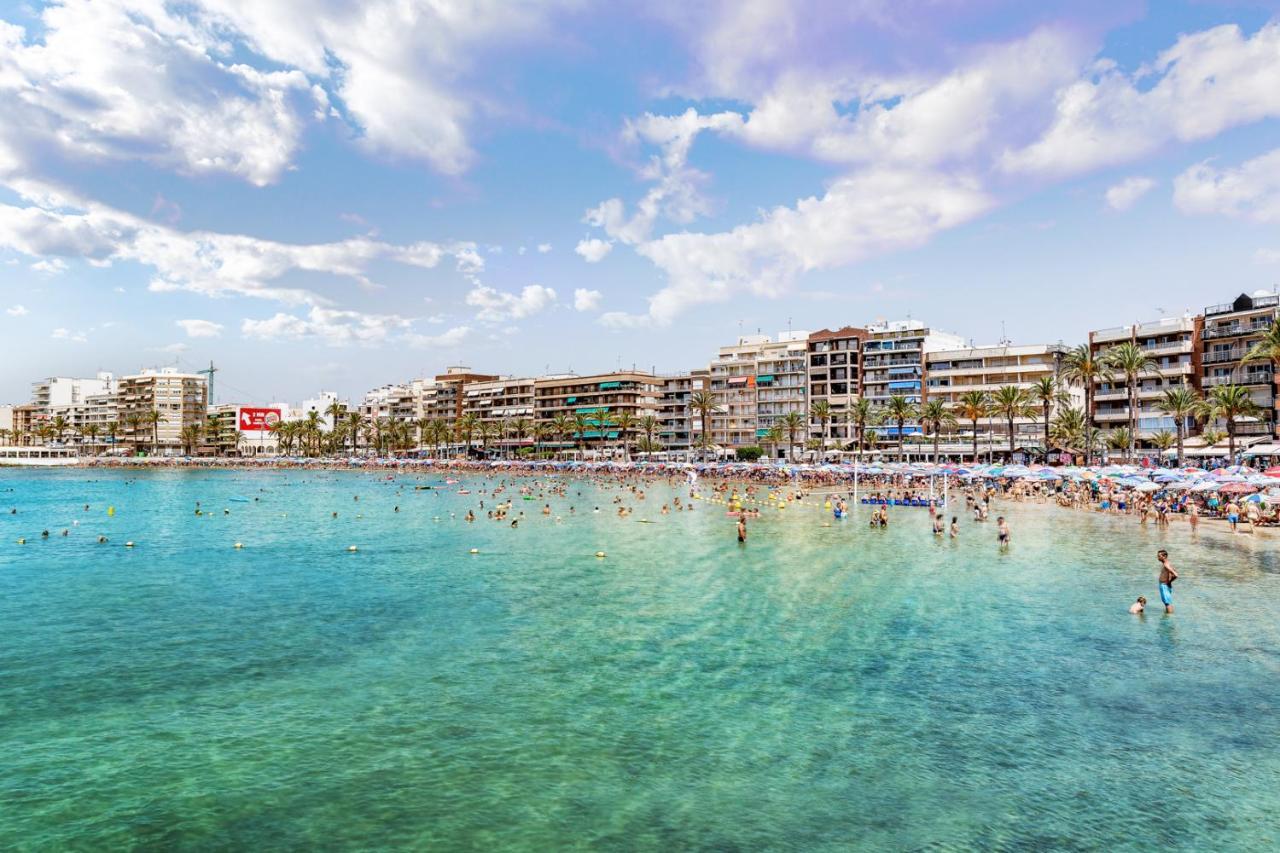 Apartamento Caballero De Rodas Torrevieja Buitenkant foto