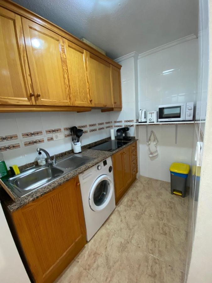 Apartamento Caballero De Rodas Torrevieja Buitenkant foto