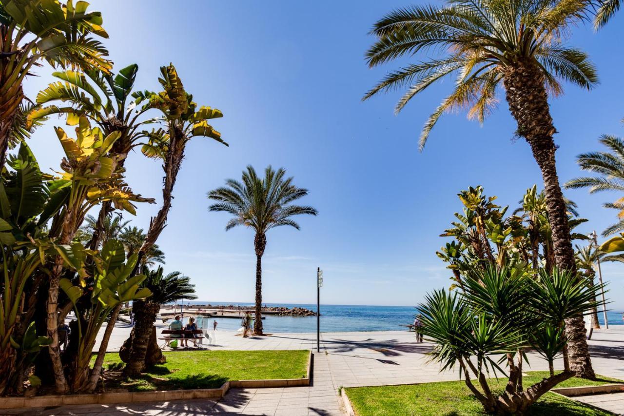 Apartamento Caballero De Rodas Torrevieja Buitenkant foto
