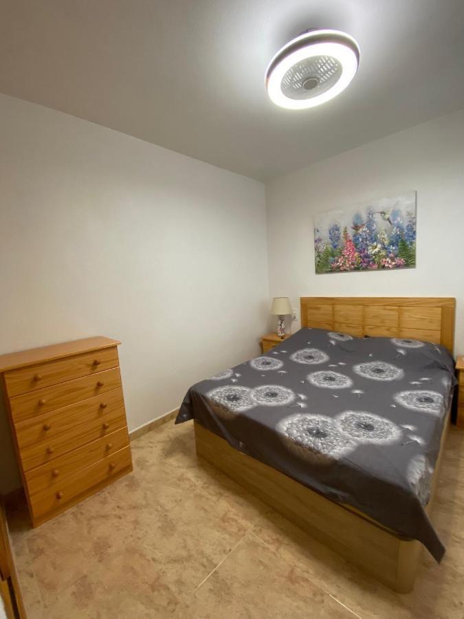 Apartamento Caballero De Rodas Torrevieja Buitenkant foto