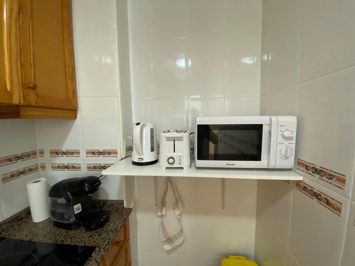 Apartamento Caballero De Rodas Torrevieja Buitenkant foto